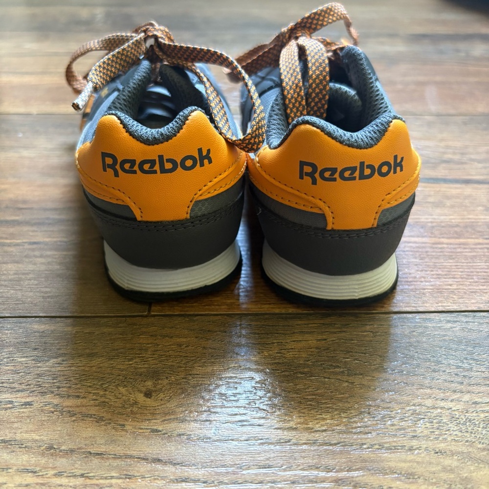 Children’s Reebok Charcoal and Mustard Athletic Shoes Size 12 Free Shipping - Picture 4 of 8